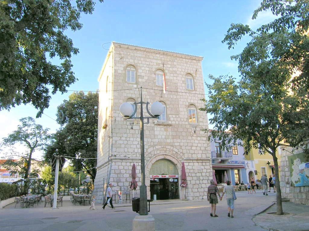 Apartments Sokolovic Krk Town Extérieur photo