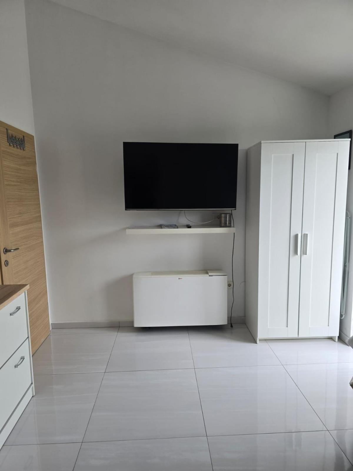 Apartments Sokolovic Krk Town Extérieur photo