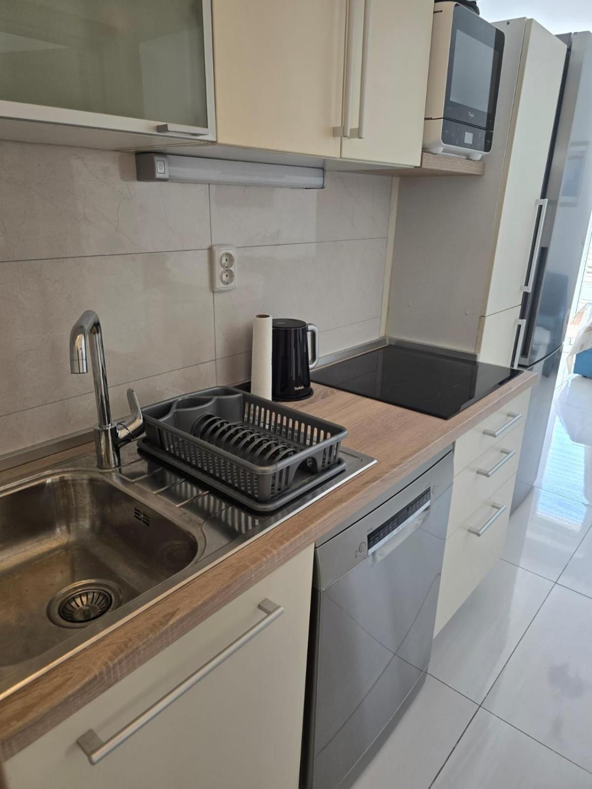Apartments Sokolovic Krk Town Extérieur photo