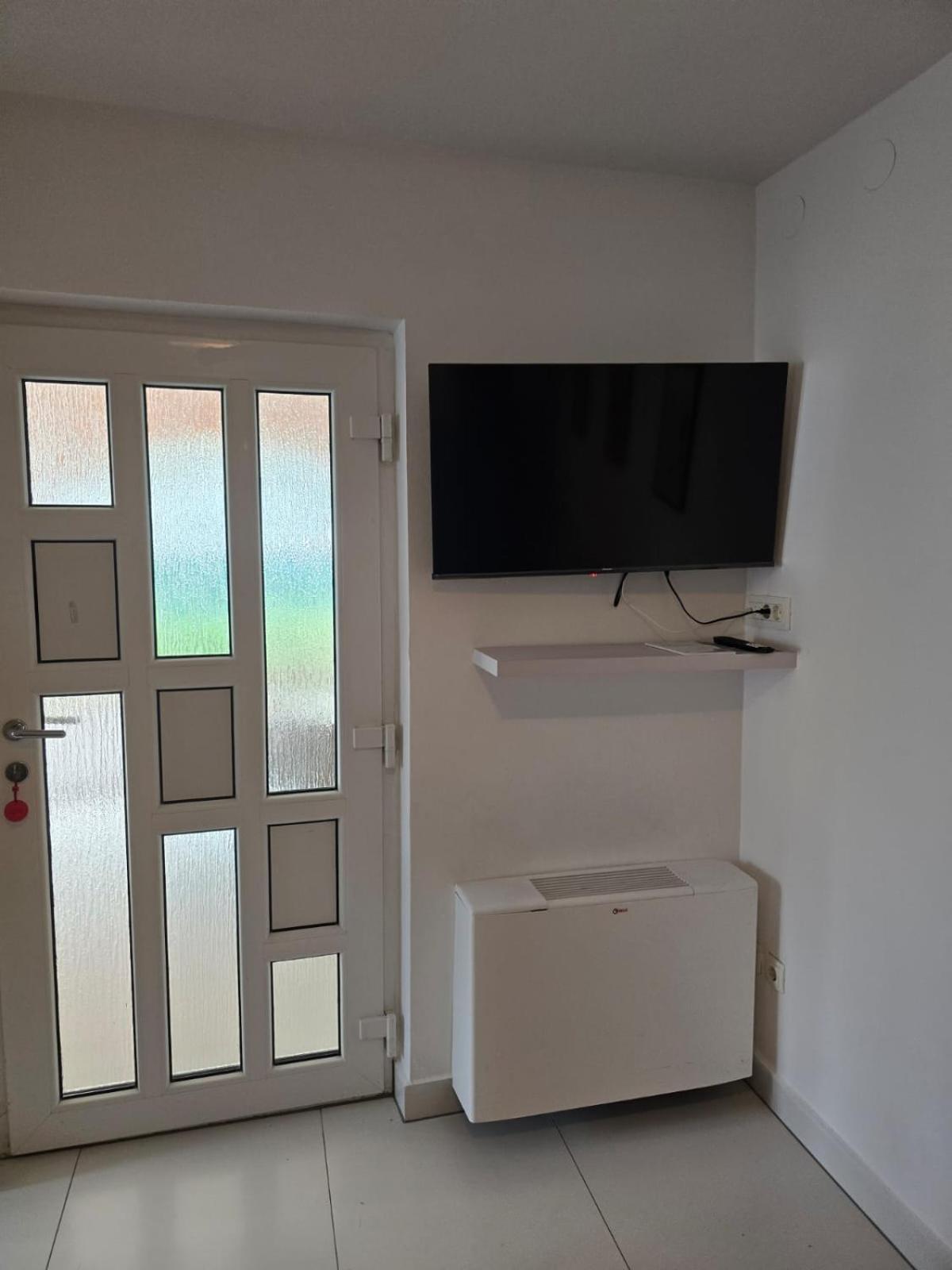 Apartments Sokolovic Krk Town Extérieur photo