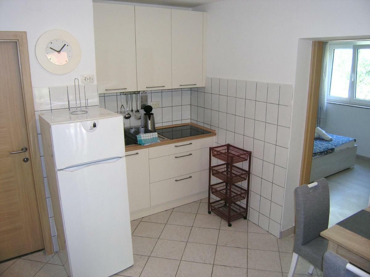 Apartments Sokolovic Krk Town Extérieur photo