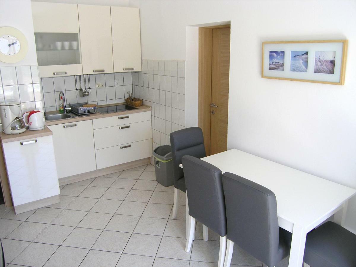 Apartments Sokolovic Krk Town Extérieur photo