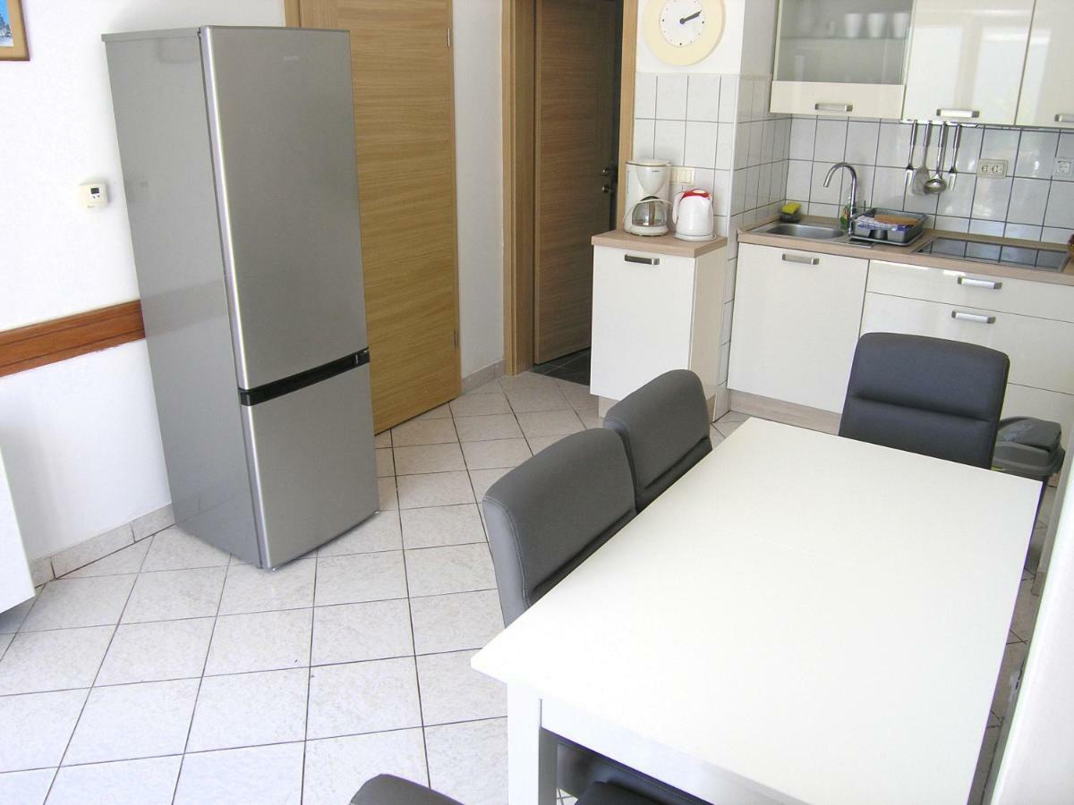 Apartments Sokolovic Krk Town Extérieur photo